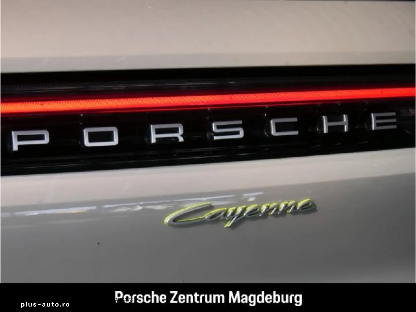 PORSCHE Cayenne E-Hybrid BOSE PANO INNO