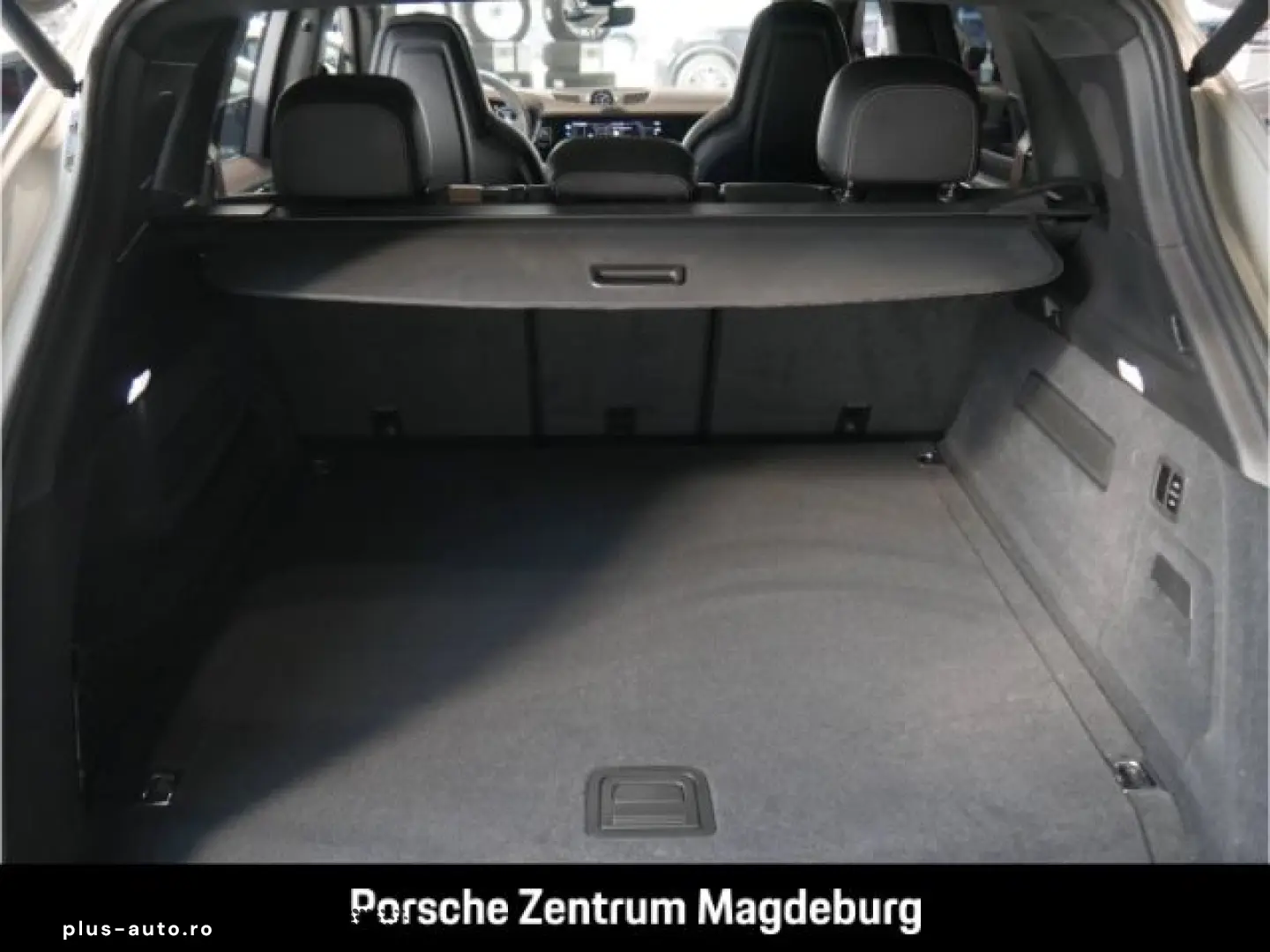 PORSCHE Cayenne E-Hybrid BOSE PANO INNO