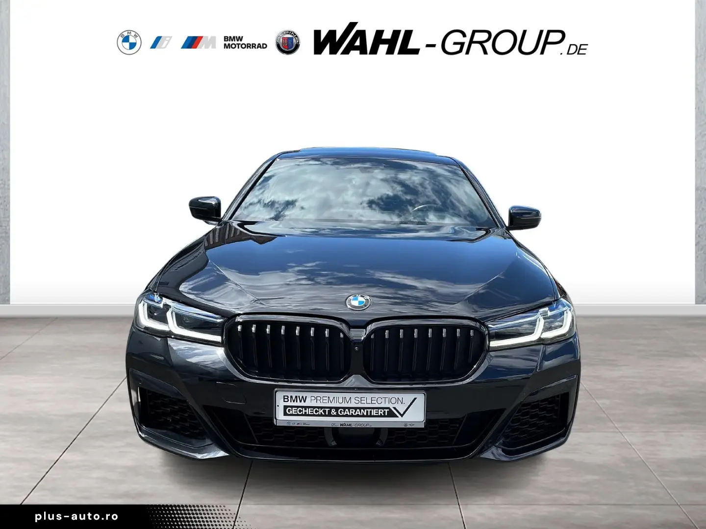 BMW M550i xDrive LASER AHK GLASDACH HEAD-UP ALU 20