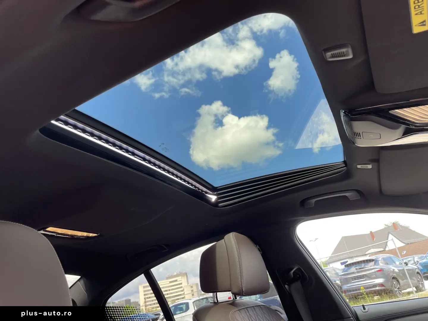 BMW M550i xDrive LASER AHK GLASDACH HEAD-UP ALU 20
