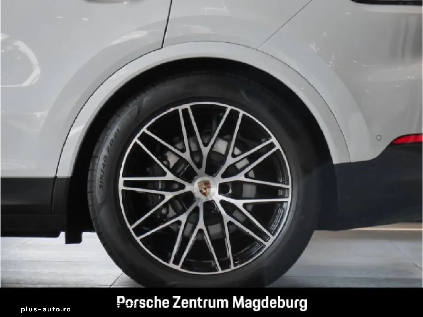 PORSCHE Cayenne E-Hybrid Coupe BOSE INNO HEAD-UP
