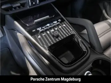 PORSCHE Cayenne E-Hybrid Coupe BOSE INNO HEAD-UP