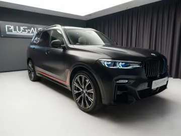 BMW X7 M50i - Individual Bowers & Wilkins