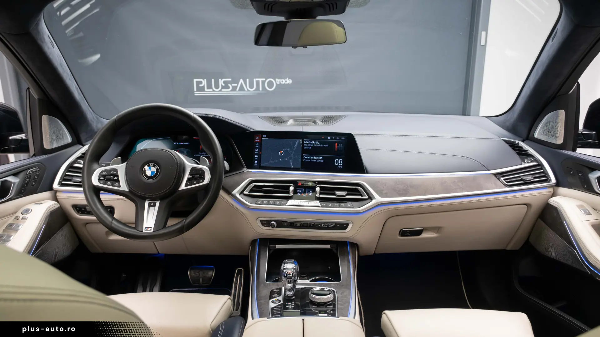 BMW X7 M50i - Individual Bowers & Wilkins