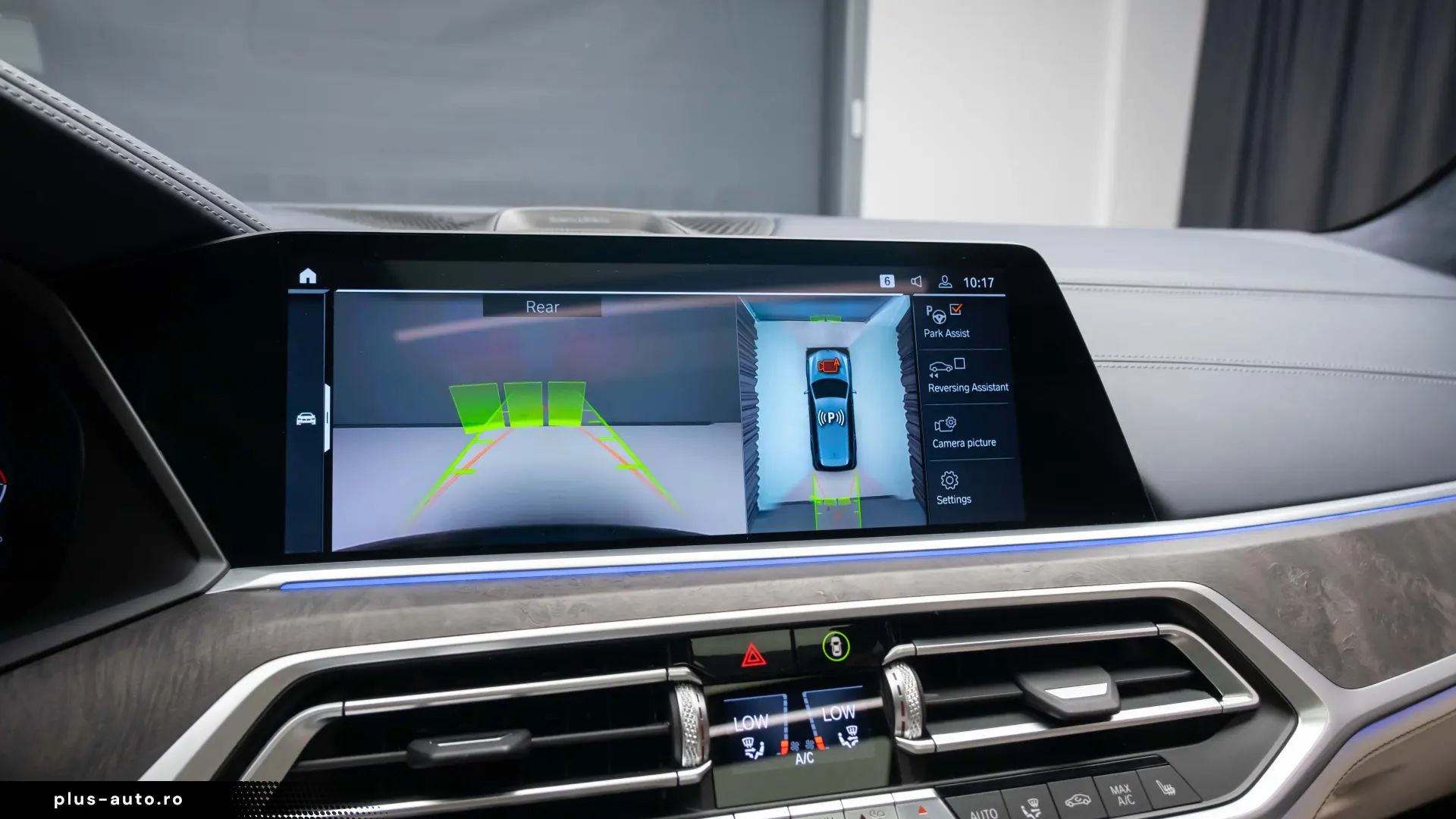 BMW X7 M50i - Individual Bowers & Wilkins