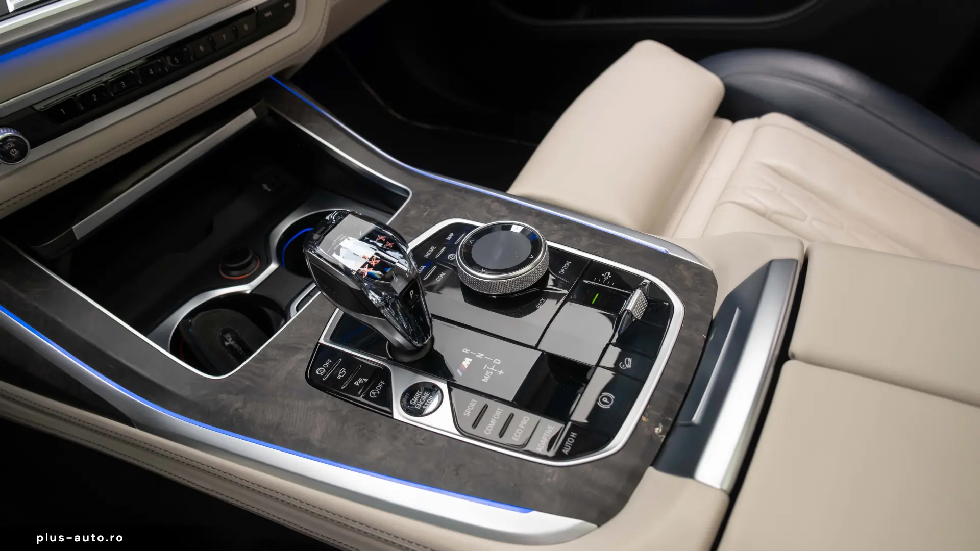 BMW X7 M50i - Individual Bowers & Wilkins
