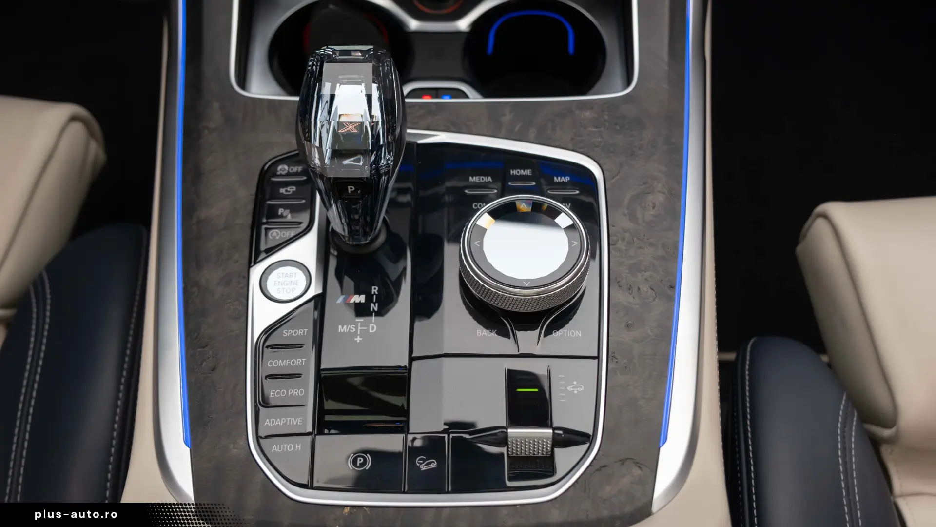 BMW X7 M50i - Individual Bowers & Wilkins