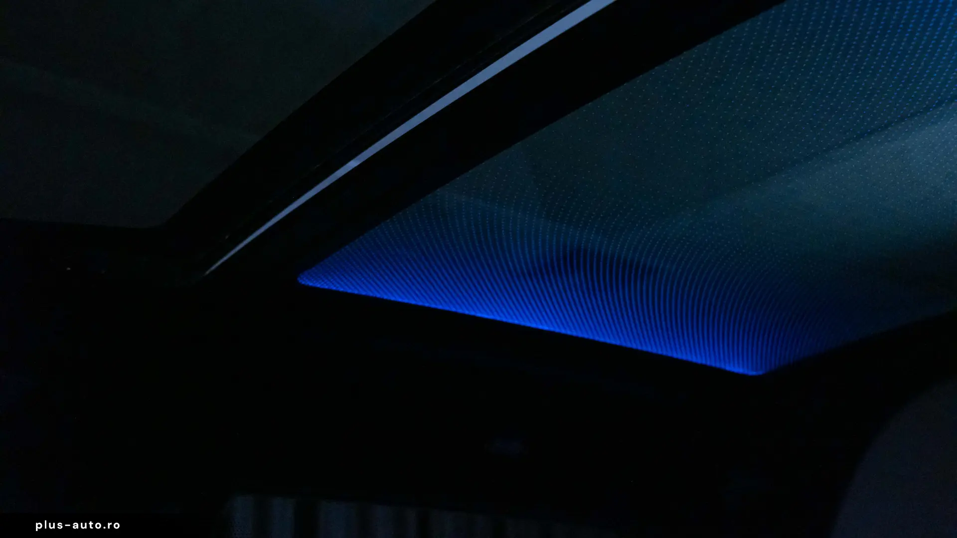 BMW X7 M50i - Individual Bowers & Wilkins