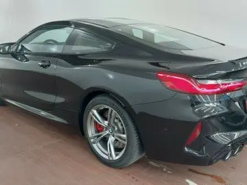 BMW M8 Competition Coupé xDr. ACC Park  Navi TV HuD