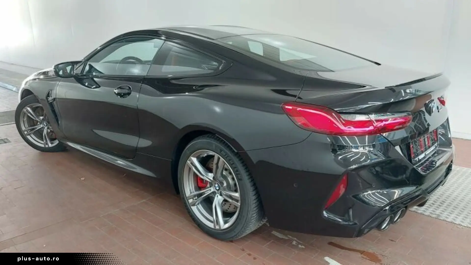 BMW M8 Competition Coupé xDr. ACC Park  Navi TV HuD