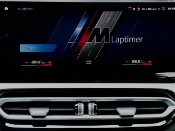 BMW M2 Coupe M Driver´s Package NAVI
