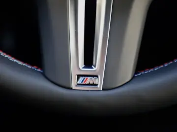 BMW M2 Coupe M Driver´s Package NAVI