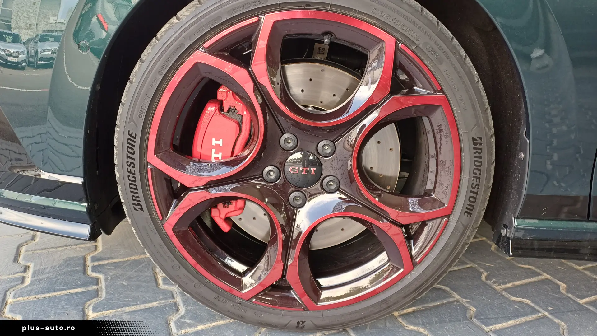 Volkswagen Golf GTI Edition 50 325 CP