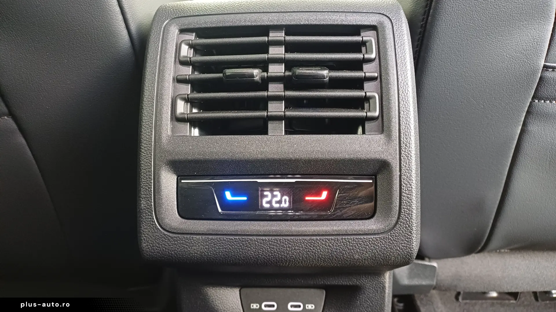 Volkswagen Golf GTI Edition 50 325 CP