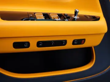 Rolls-Royce Spectre