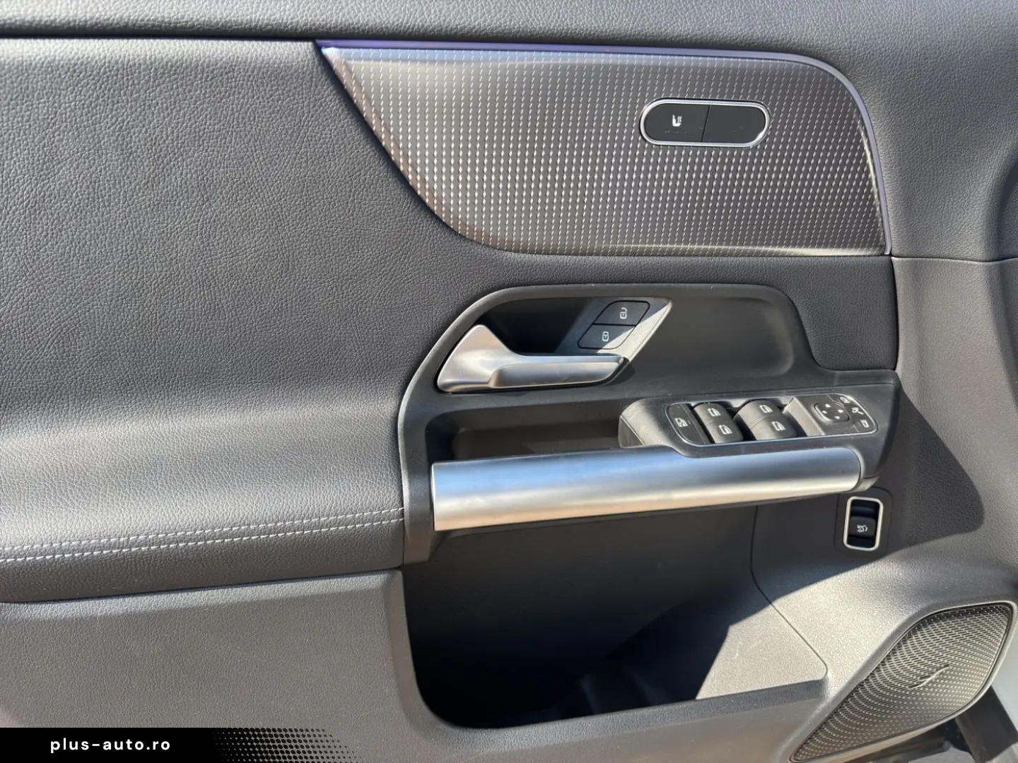 MERCEDES-BENZ EQA 250  Progressive Advanced LED Nigh&hellip;