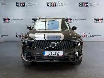 VOLVO XC90 T8 AWD Ultra Dark Recharge PANO 7.SITZE