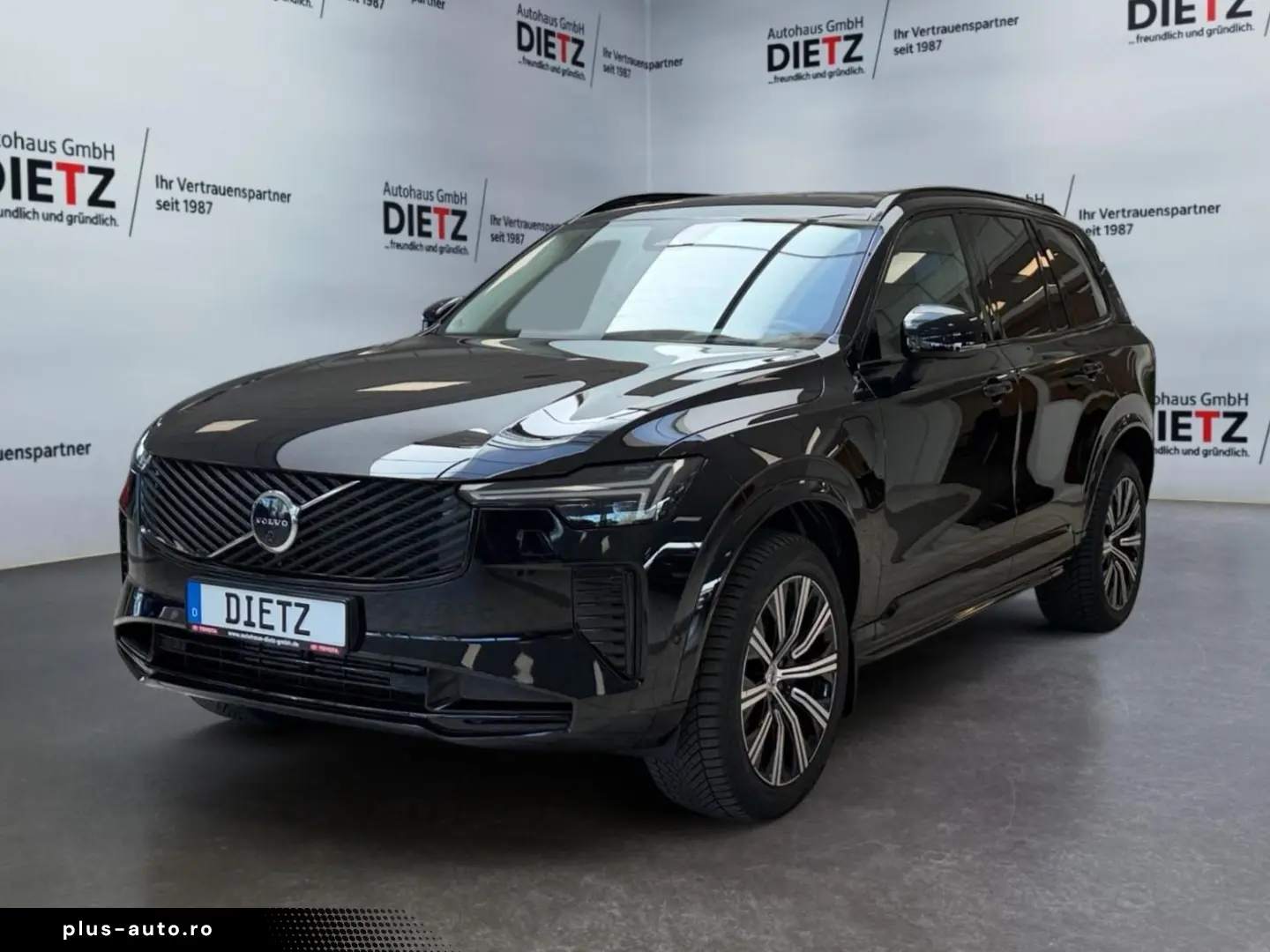 VOLVO XC90 T8 AWD Ultra Dark Recharge PANO 7.SITZE