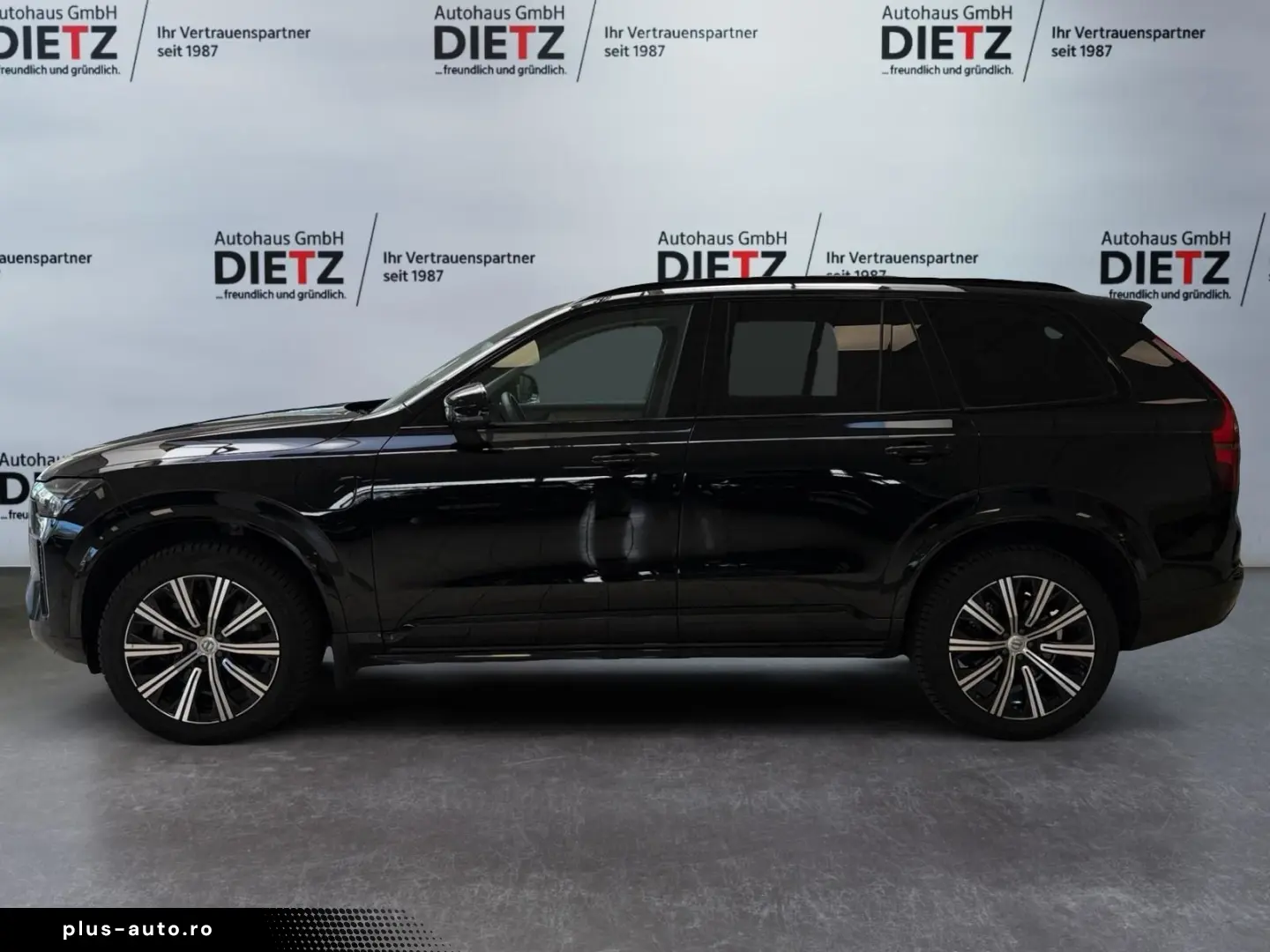 VOLVO XC90 T8 AWD Ultra Dark Recharge PANO 7.SITZE