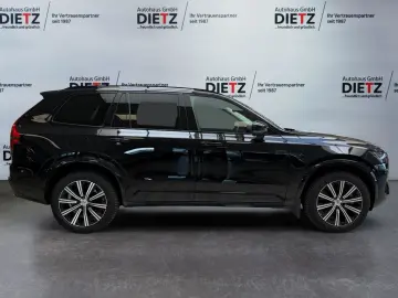VOLVO XC90 T8 AWD Ultra Dark Recharge PANO 7.SITZE
