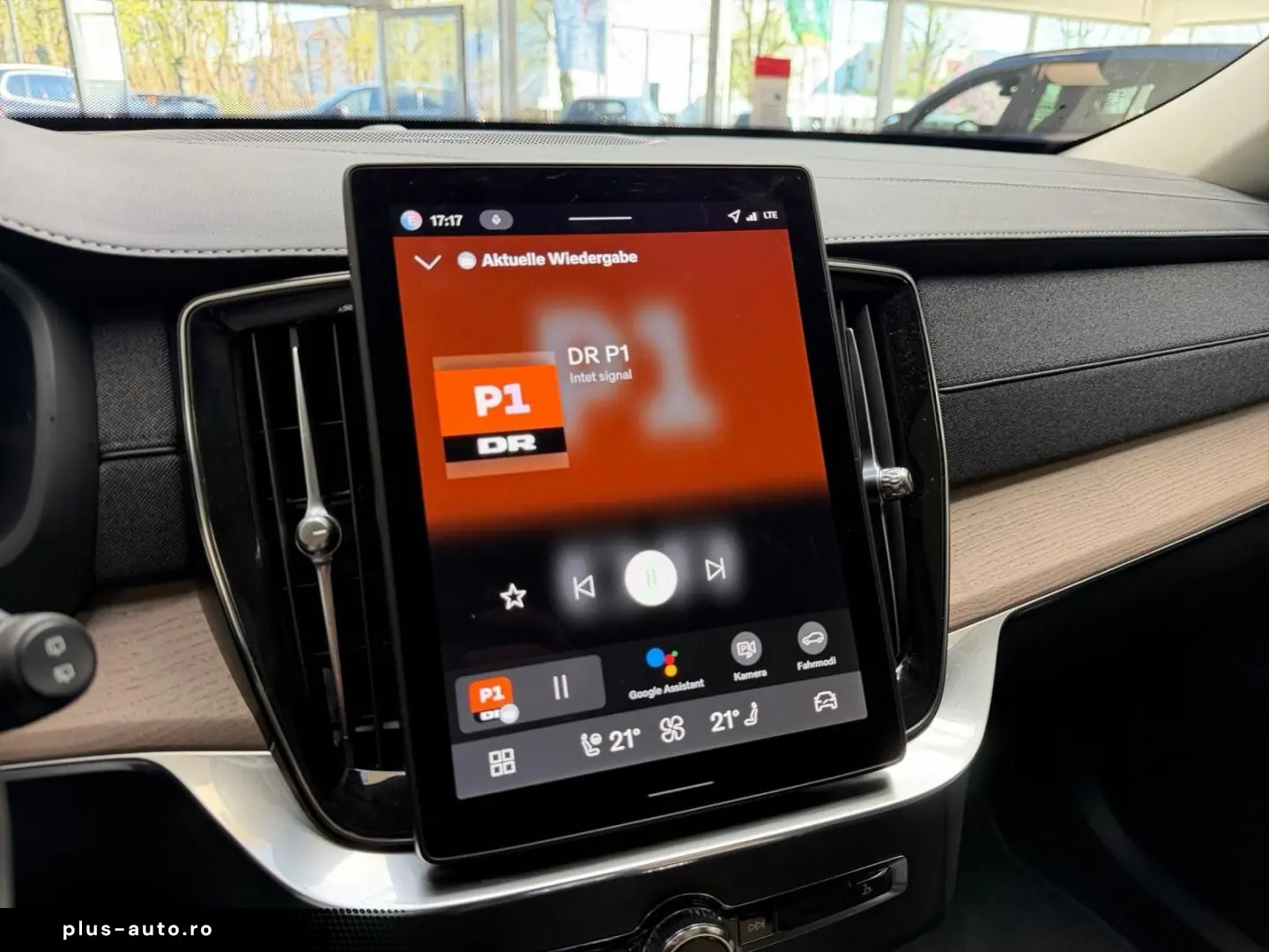 VOLVO XC90 T8 AWD Ultra Dark Recharge PANO 7.SITZE