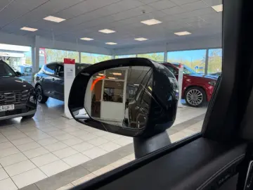 VOLVO XC90 T8 AWD Ultra Dark Recharge PANO 7.SITZE