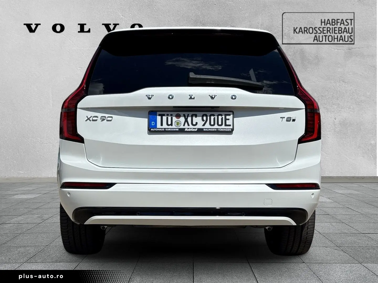 VOLVO XC90 Recharge T8 Plus Dark AWD Plug-In Hybrid 7-