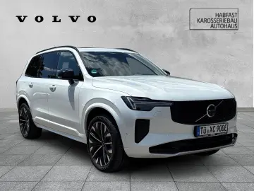 VOLVO XC90 Recharge T8 Plus Dark AWD Plug-In Hybrid 7-