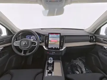 VOLVO XC90 FACELIFT Plus Bright Recharge Plug-In Hybri