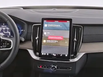 VOLVO XC90 FACELIFT Plus Bright Recharge Plug-In Hybri