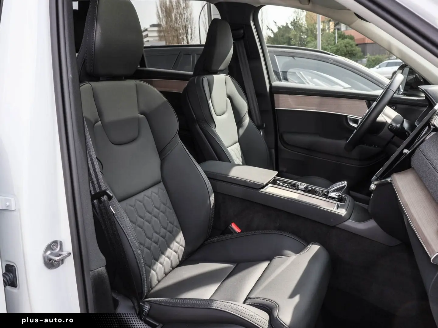 VOLVO XC90 T8 AWD Reskin Plus Dark #Luftfahrwerk 360 H