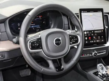 VOLVO XC90 T8 AWD Reskin Plus Dark #Luftfahrwerk 360 H
