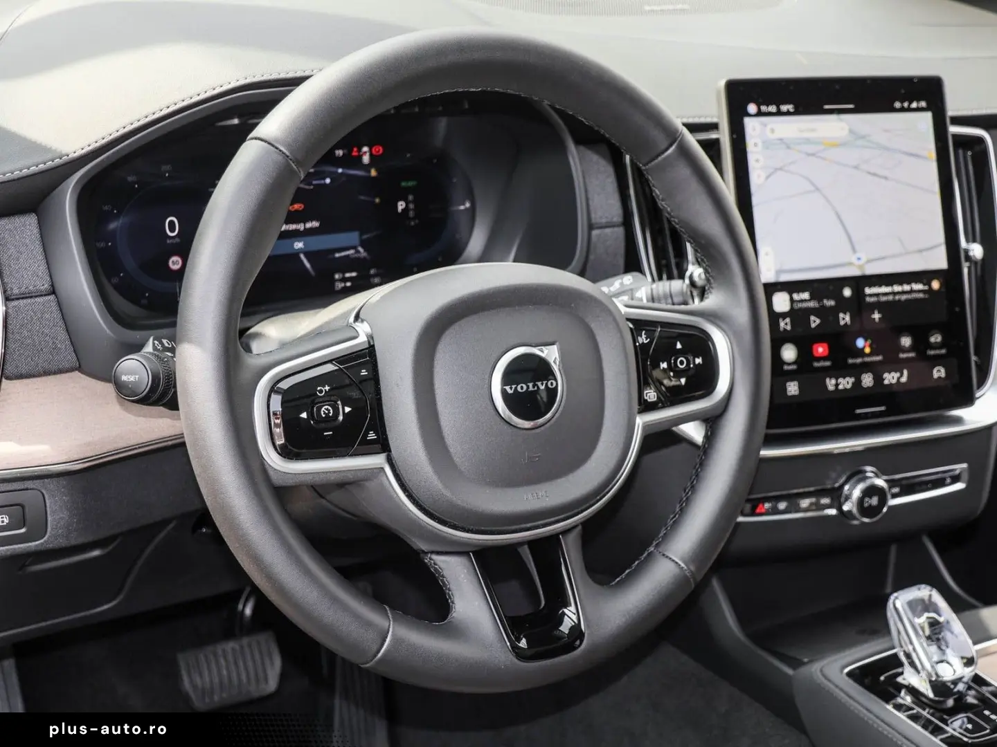 VOLVO XC90 T8 AWD Reskin Plus Dark #Luftfahrwerk 360 H