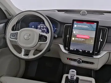 VOLVO XC90 FACELIFT Plus Bright Recharge Plug-In Hybri