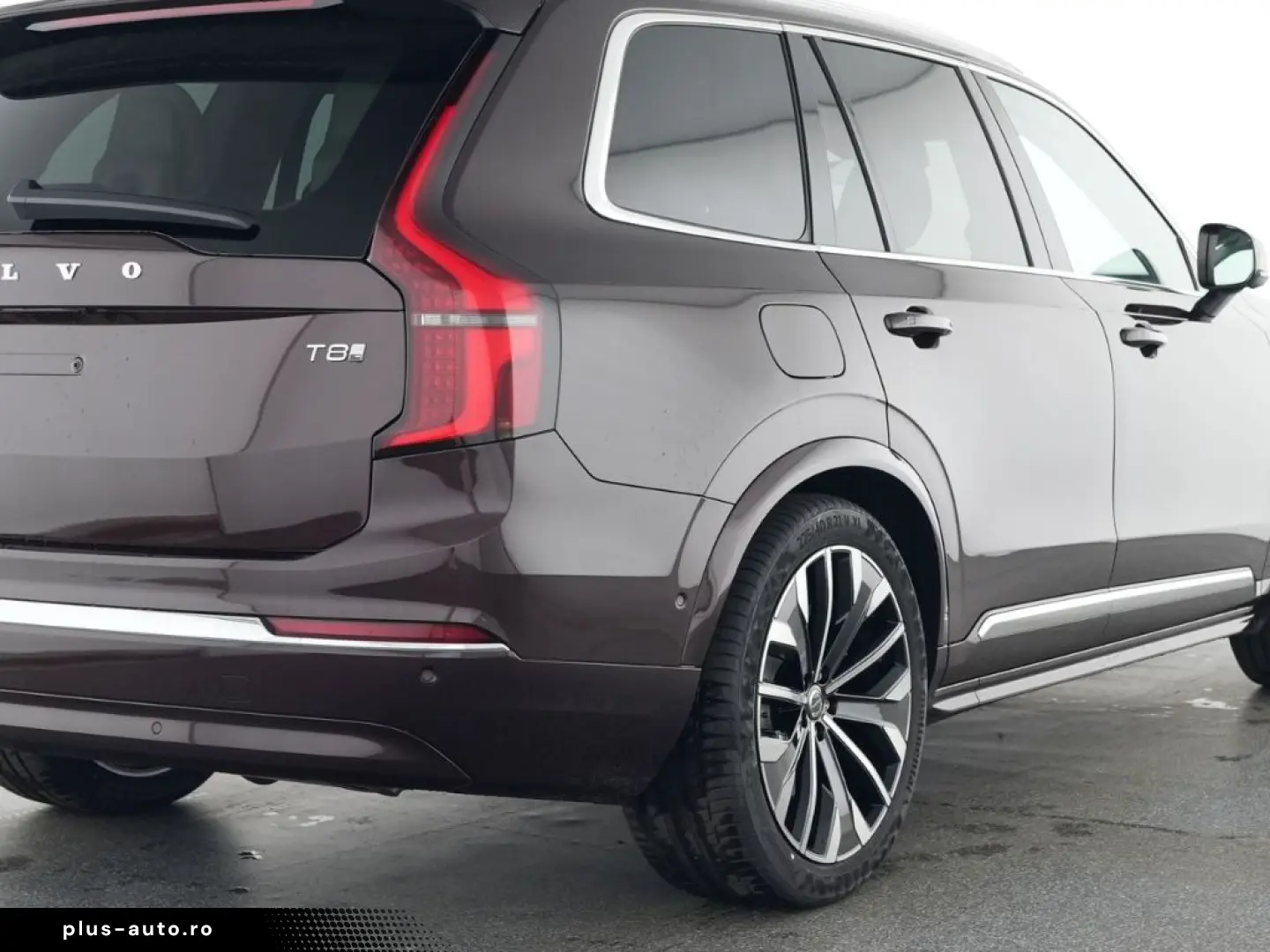 VOLVO XC90 FACELIFT Plus Bright Recharge Plug-In Hybri