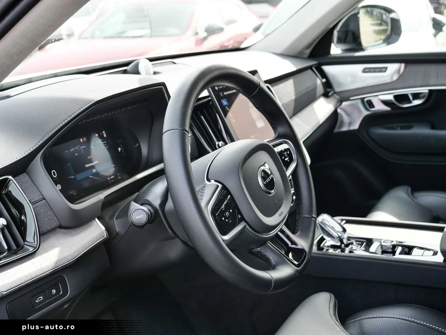 VOLVO XC90 FACELIFT Ultra Dark Recharge Plug-In Hybrid