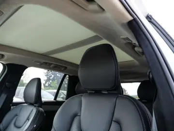 VOLVO XC90 FACELIFT Ultra Dark Recharge Plug-In Hybrid