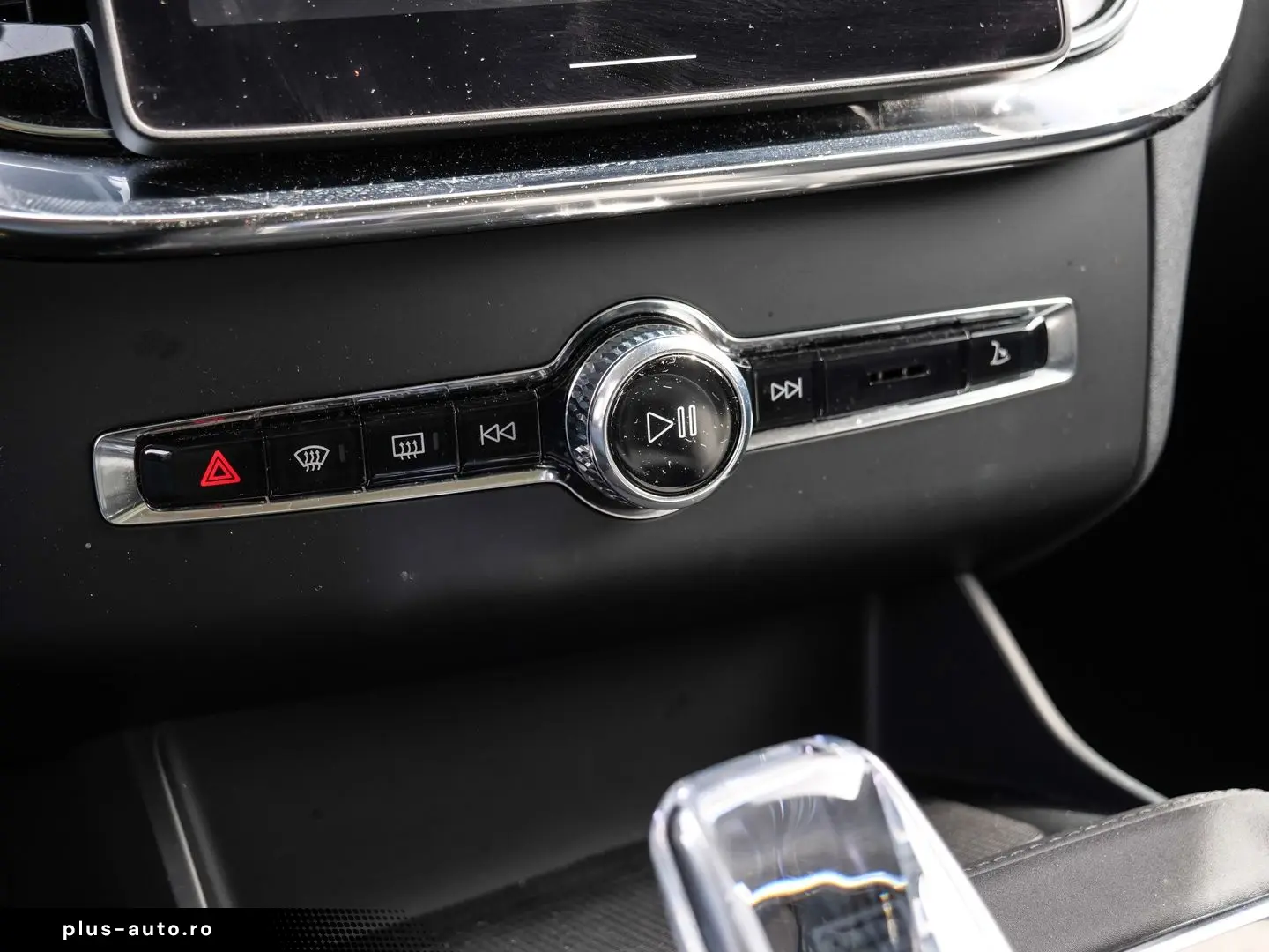 VOLVO XC90 FACELIFT Ultra Dark Recharge Plug-In Hybrid