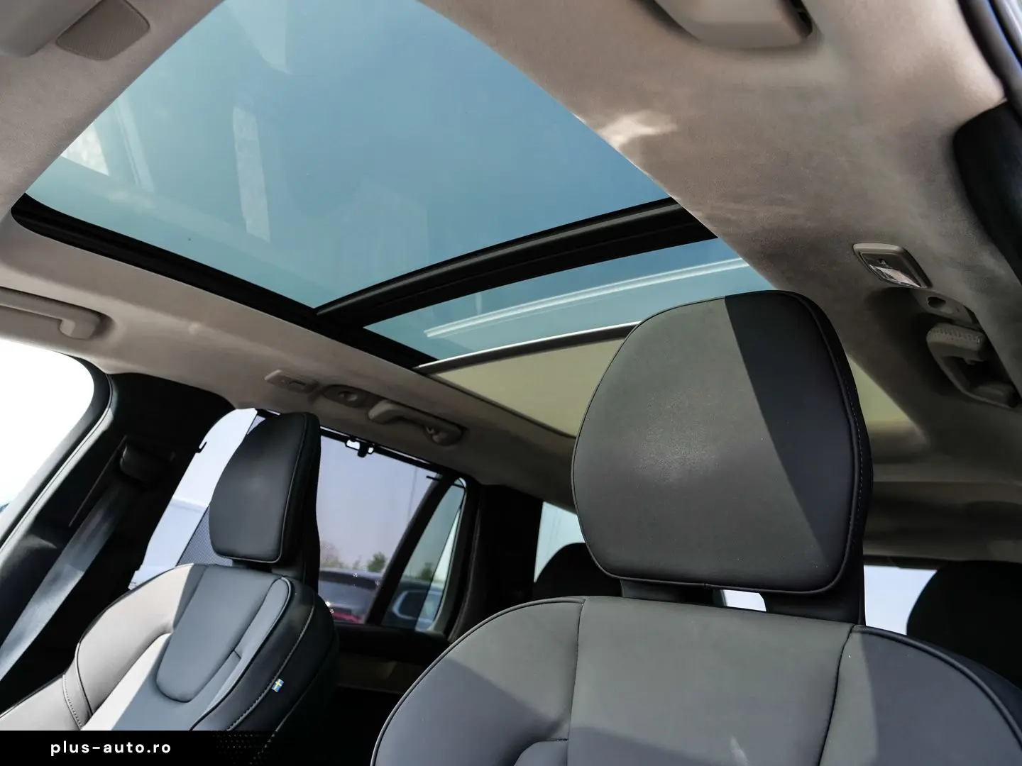 VOLVO XC90 FACELIFT Ultra Dark Recharge Plug-In Hybrid