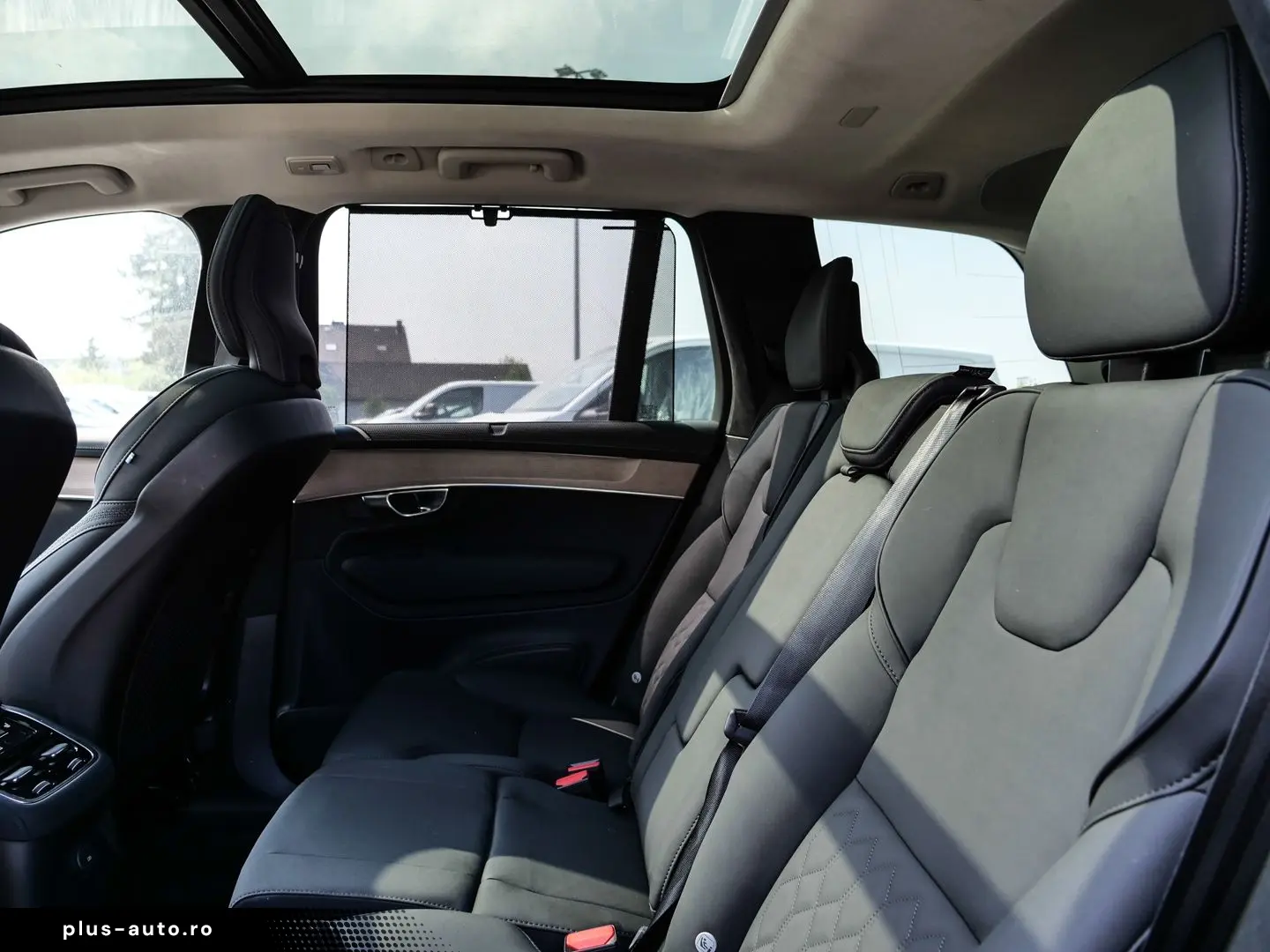 VOLVO XC90 FACELIFT Ultra Dark Recharge Plug-In Hybrid