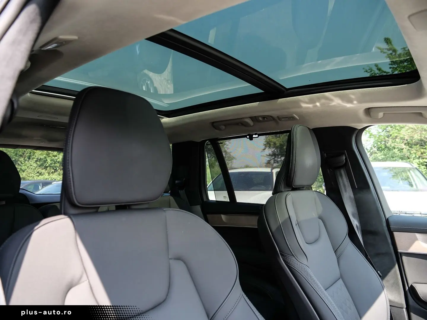 VOLVO XC90 FACELIFT Ultra Dark Recharge Plug-In Hybrid