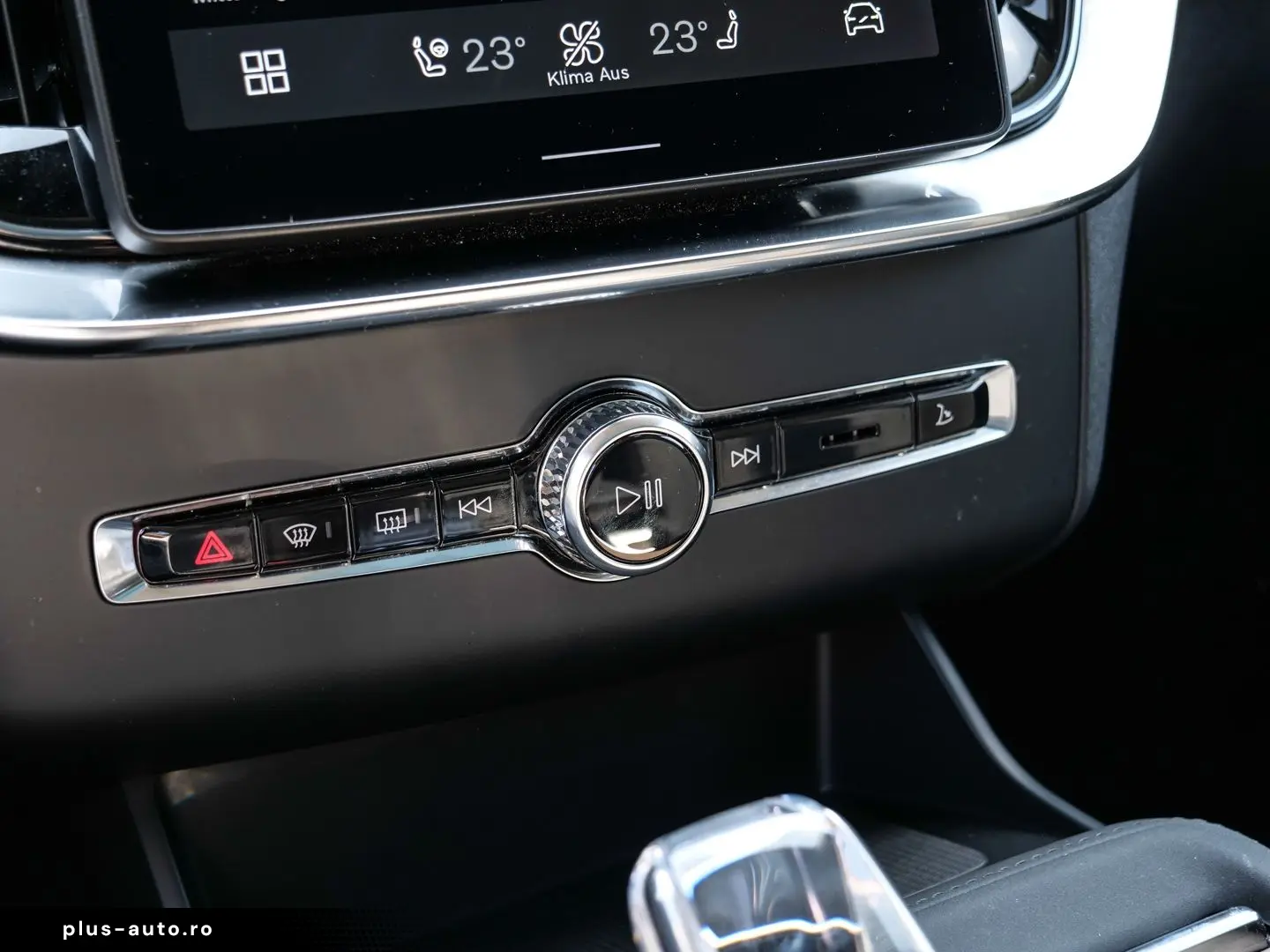 VOLVO XC90 FACELIFT Ultra Dark Recharge Plug-In Hybrid