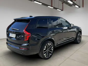 VOLVO XC90 Plug-In-Hybrid T8 AWD Plug-in Hybrid Plus D