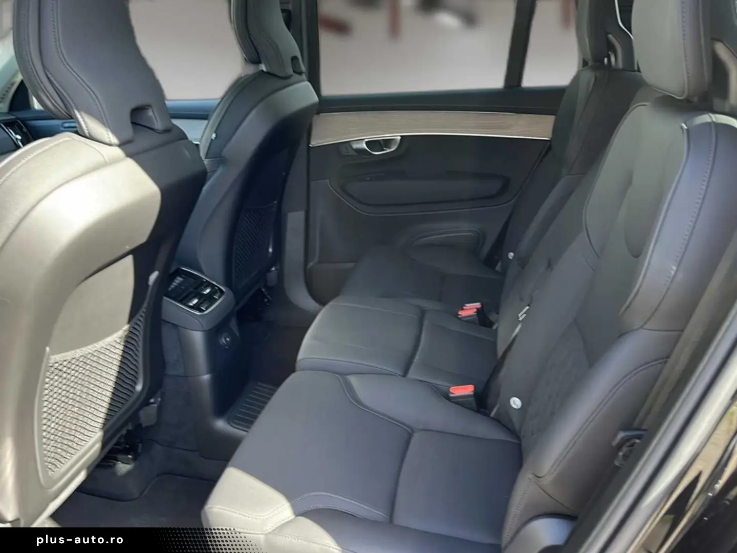VOLVO XC90 Plug-In-Hybrid T8 AWD Plug-in Hybrid Plus D