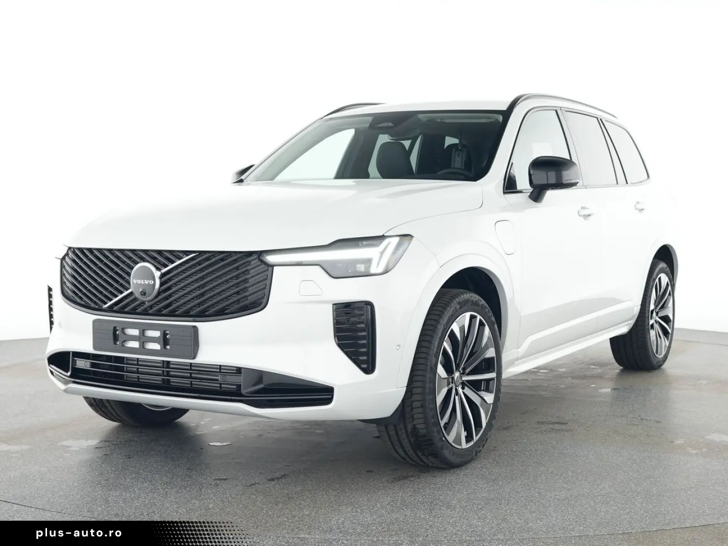 VOLVO XC90 T8 Plus Dark Recharge Plug-In Hybrid AWD