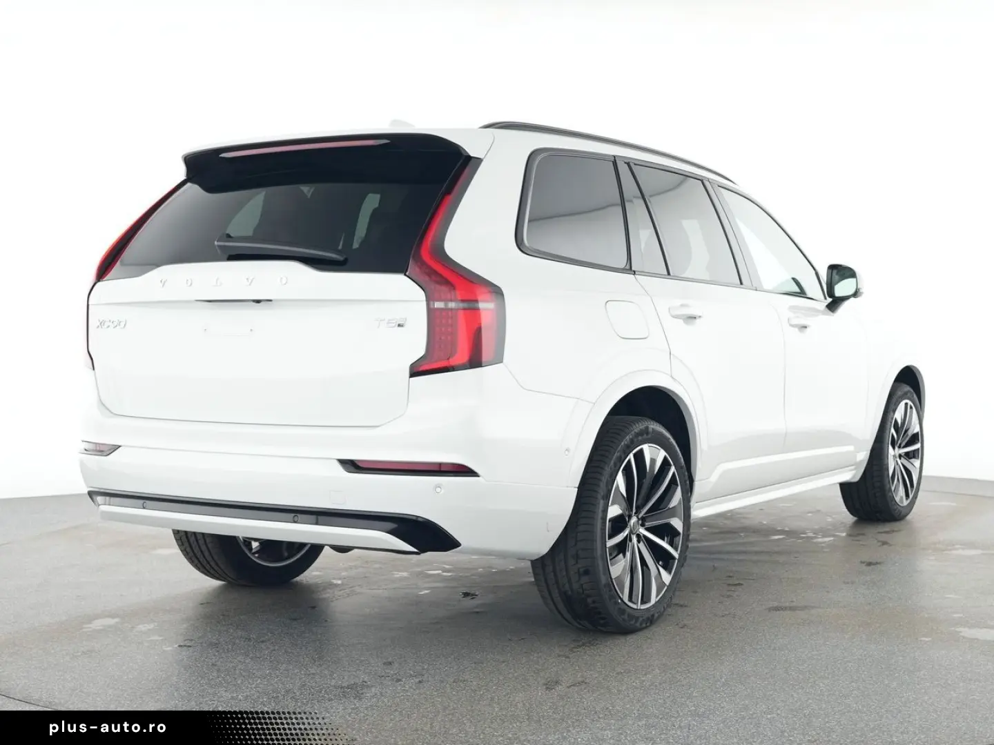 VOLVO XC90 T8 Plus Dark Recharge Plug-In Hybrid AWD