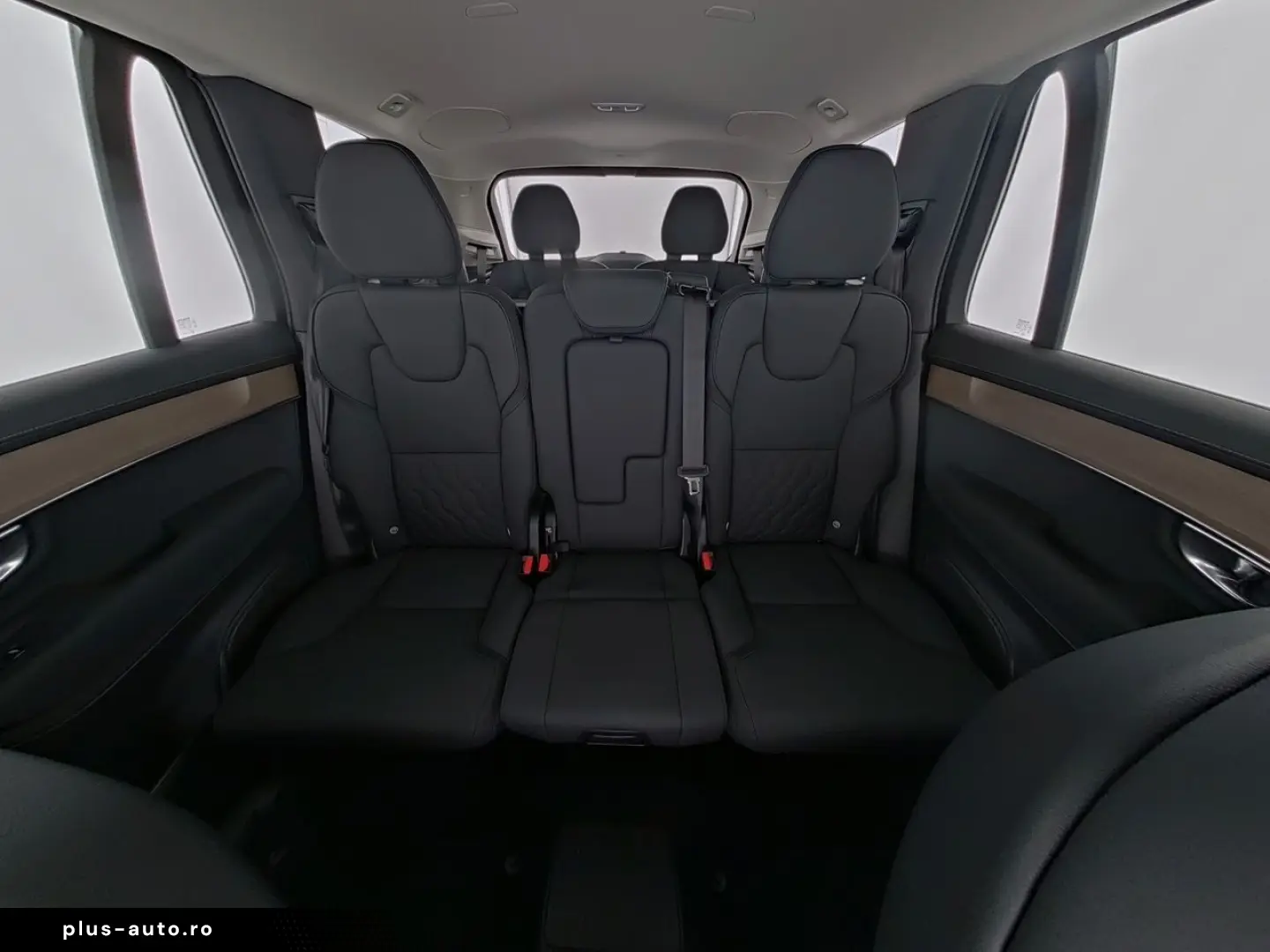 VOLVO XC90 T8 Plus Dark Recharge Plug-In Hybrid AWD