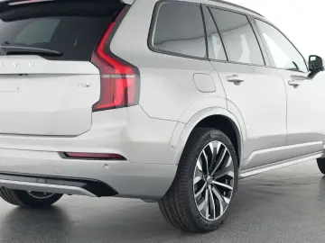 VOLVO XC90 FACELIFT Ultra Dark Recharge Plug-In Hybrid