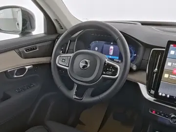 VOLVO XC90 FACELIFT Ultra Dark Recharge Plug-In Hybrid