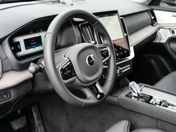 VOLVO XC90 FACELIFT Ultra Bright Recharge Plug-In Hybr